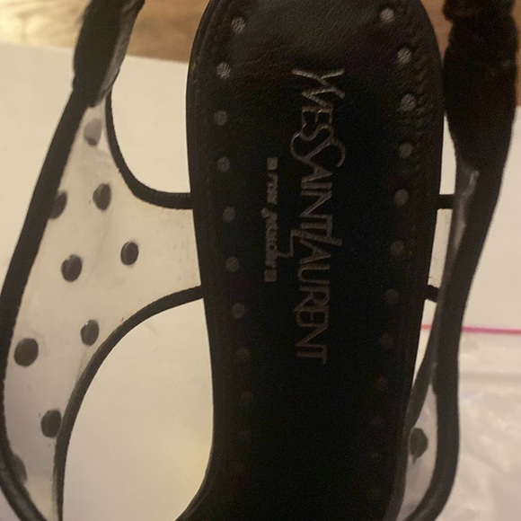 YvesSaintLaurent - Picture 2 of 15